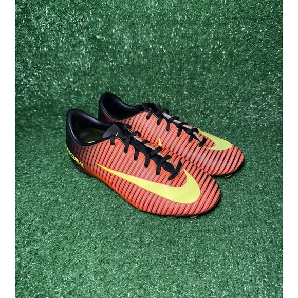 Nike Mercurial Victory Soccer Cleats Kids Size 3.5Y Black Orange Shoe 831945-870 - Picture 2 of 9